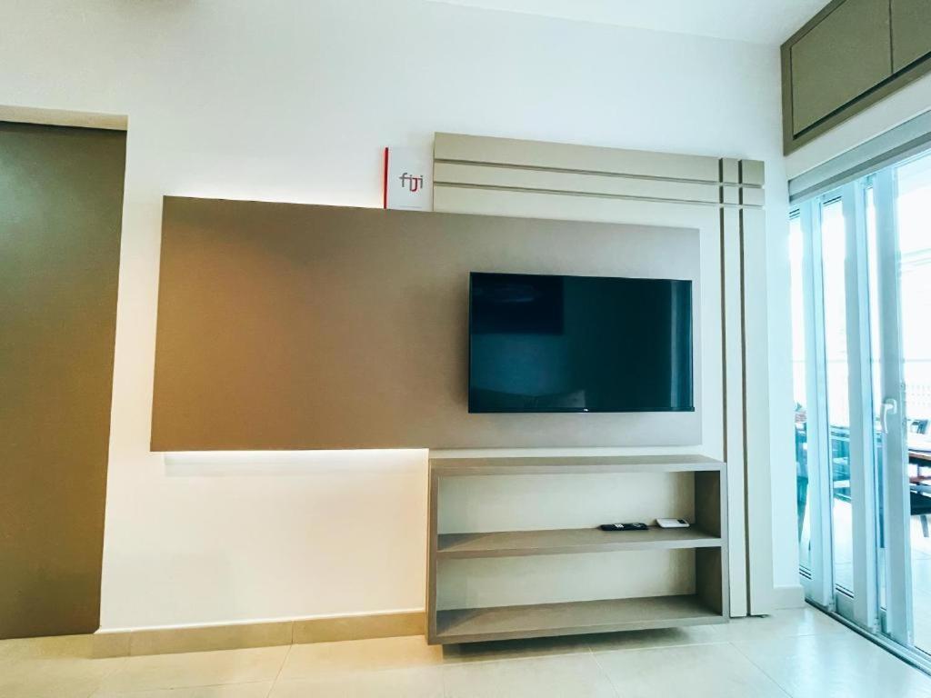 Aconchegante E Moderno Apartamento Pertissimo Da Praia Ubatuba Eksteriør billede